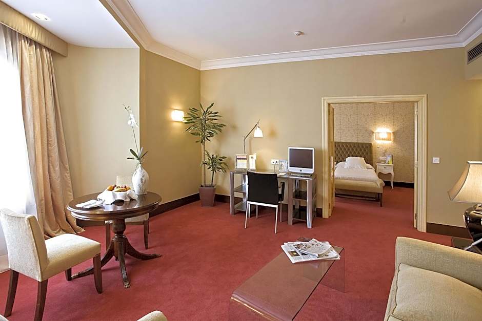 Hotel Carlton