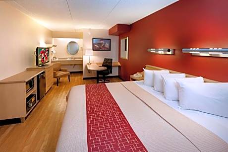 Red Roof Inn Pittsburgh North - Cranberry Township