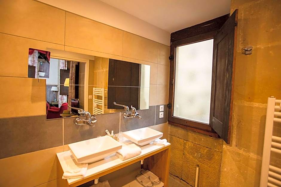 Chateau des Ducs de Joyeuse, BW Signature Collection