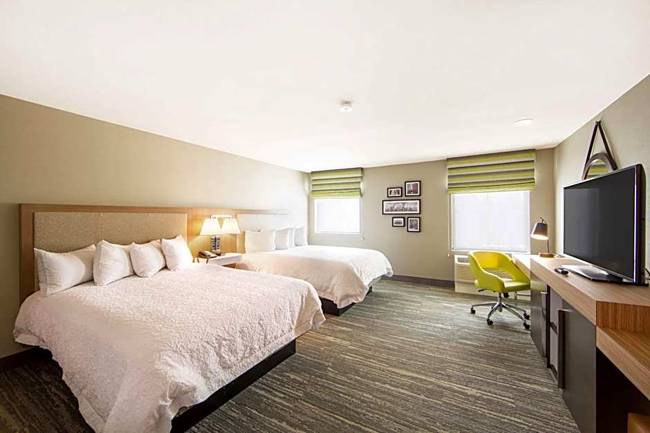 Hampton Inn By Hilton And Suites Seattle-Downtown