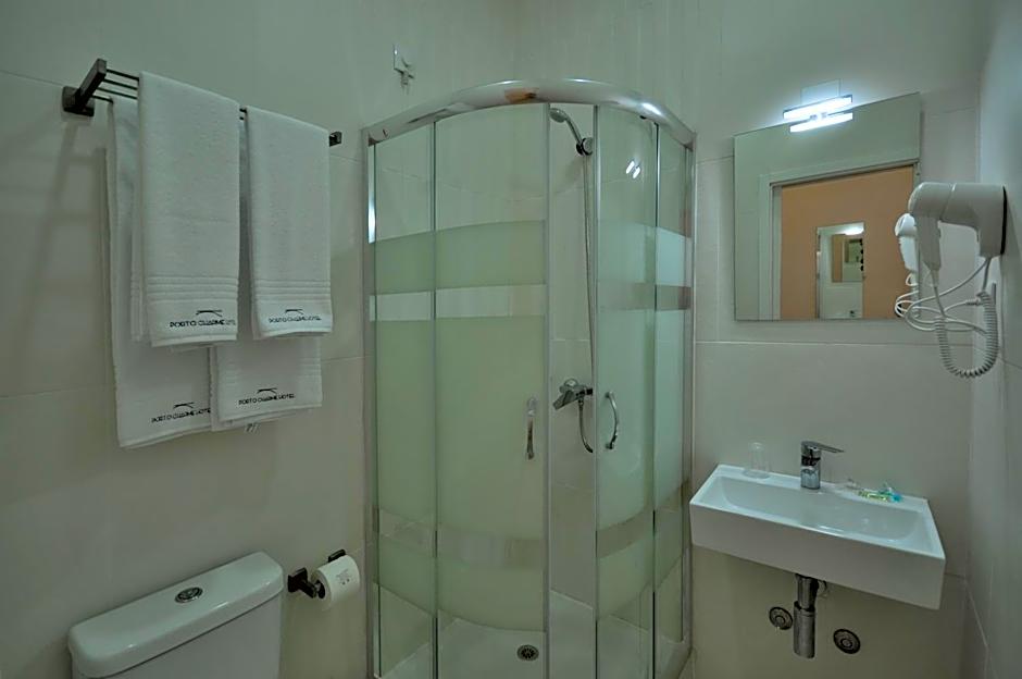 Porto Charming Hotel