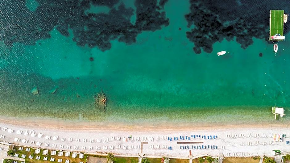 Krouzeri Beach Apartments