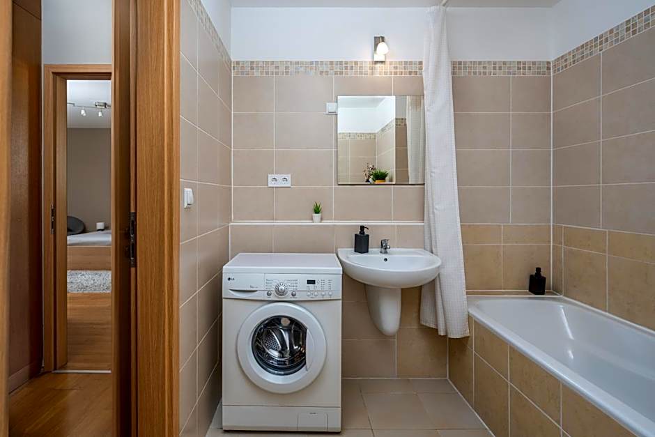 Central Passage Apartments by Vagabond Downtown