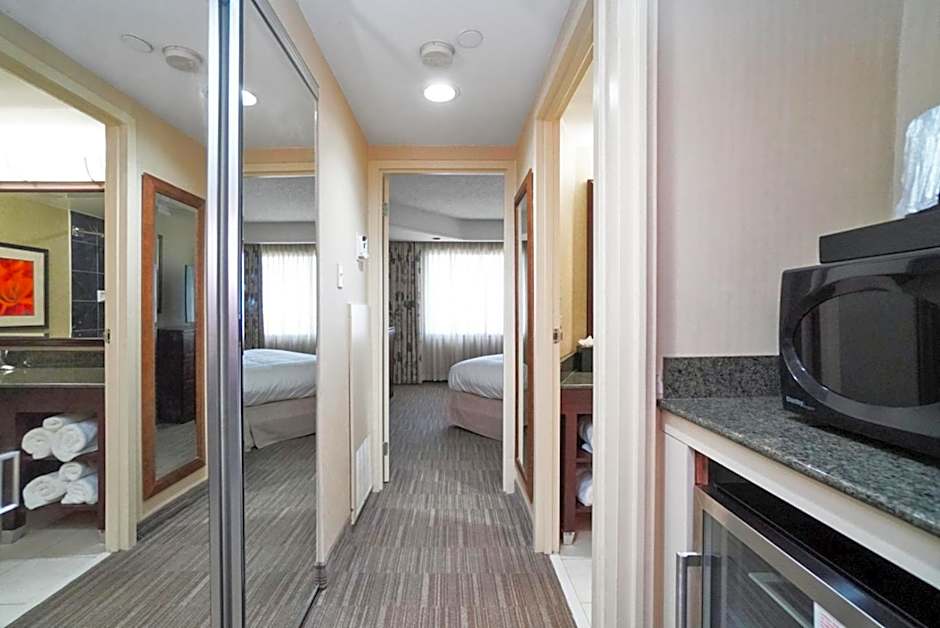 Harmony Suites Secaucus Meadowlands