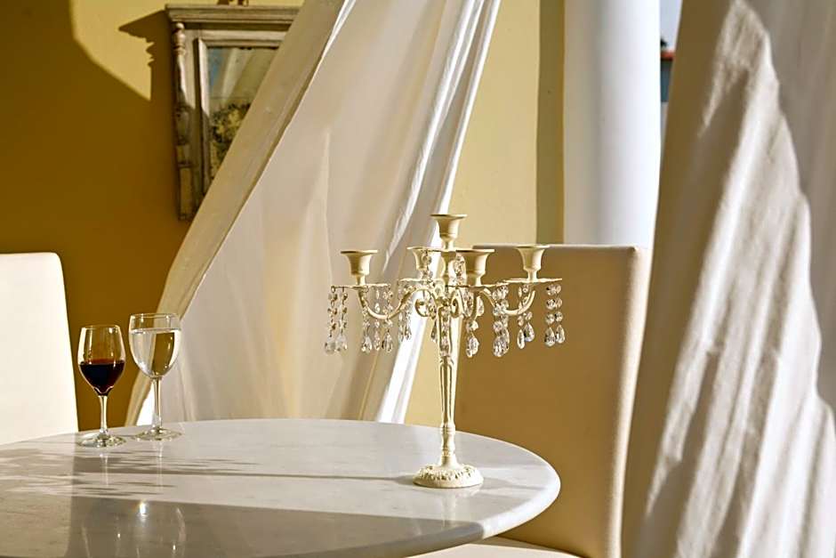 Tamarix Del Mar Suites