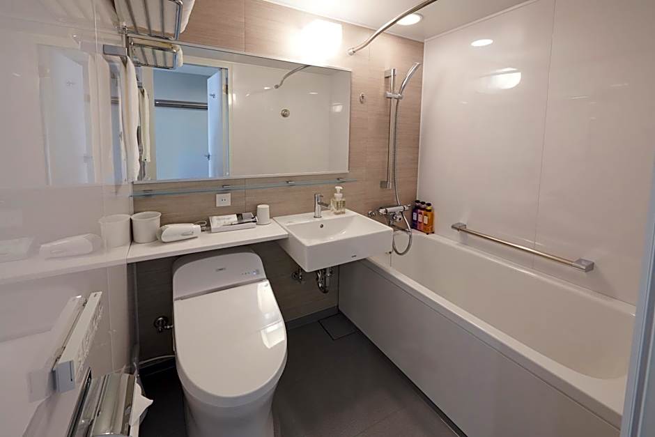 HOTEL VISCHIO AMAGASAKI by GRANVIA