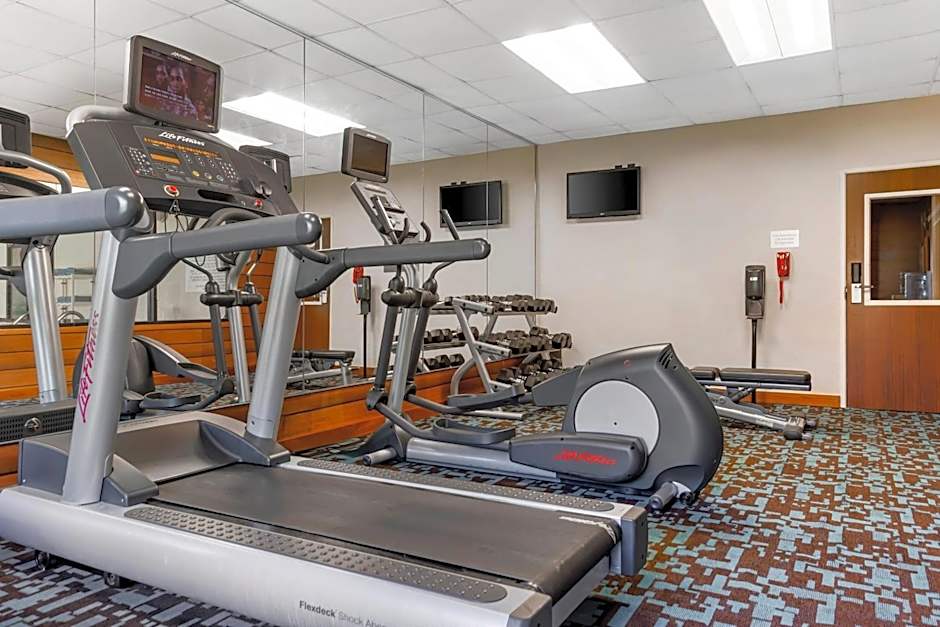 Comfort Inn & Suites Green Bay Stadium Area