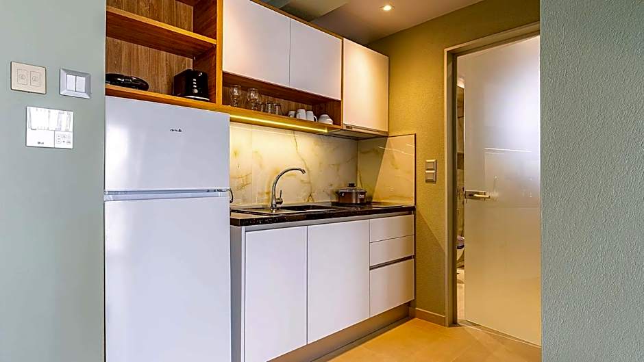 Estelle Family Luxury Apartments & Suites