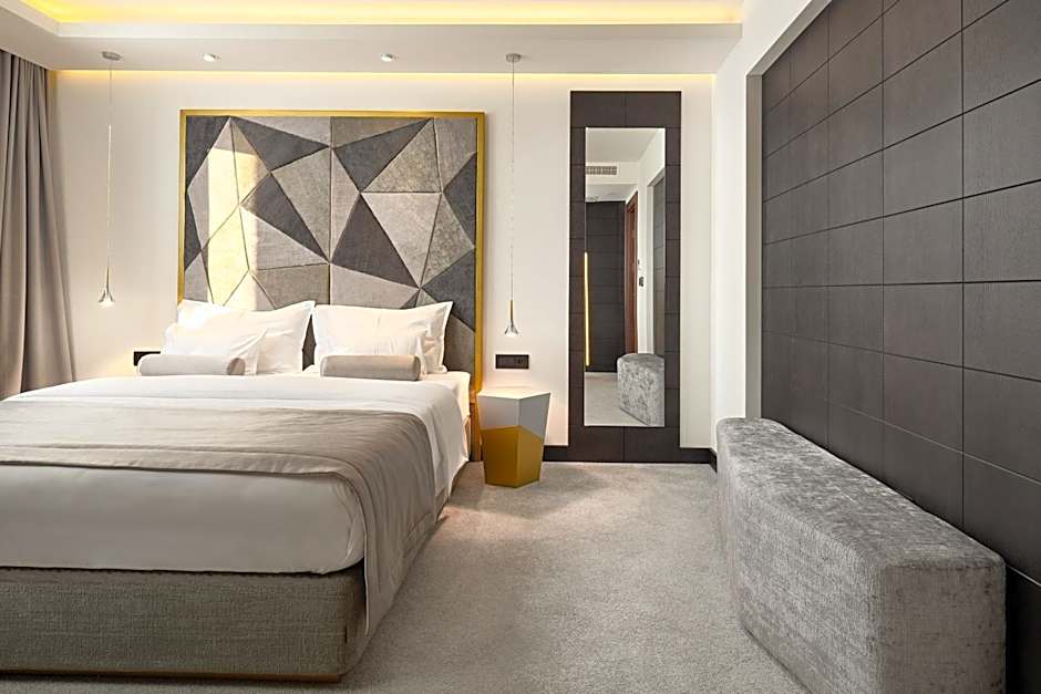 Time Boutique Hotel