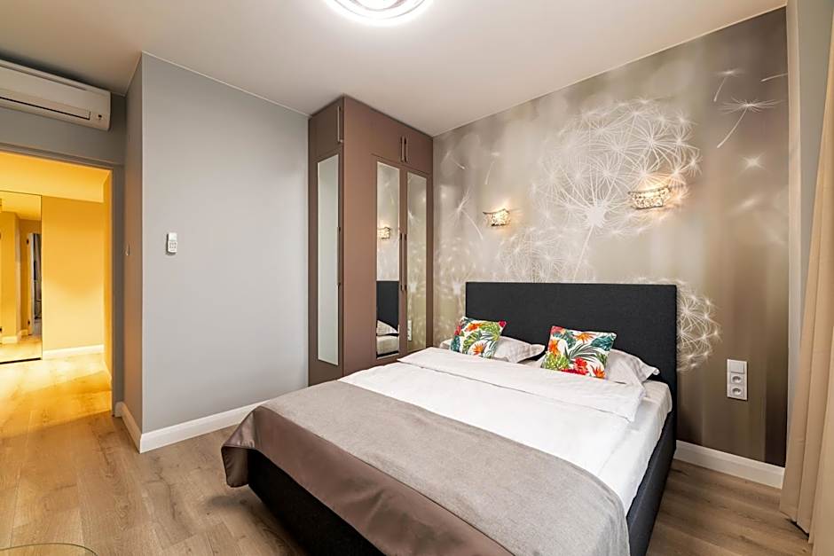 Platinum Towers E-Apartments