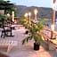Playa Papagayo Beach Inn