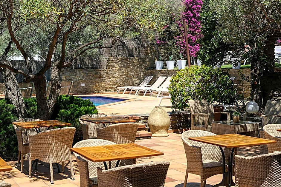 Hotel Blaumar Cadaqués by Fimedhotels
