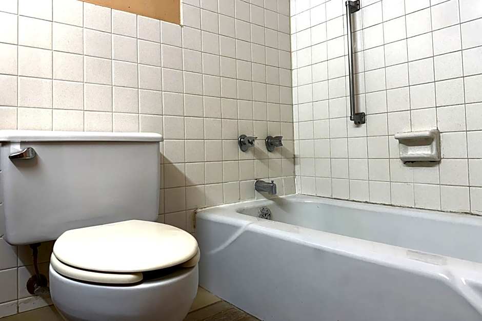 Red Carpet Inn & Suites Lima