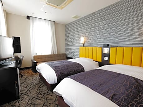 Economy Twin Room - Non-Smoking