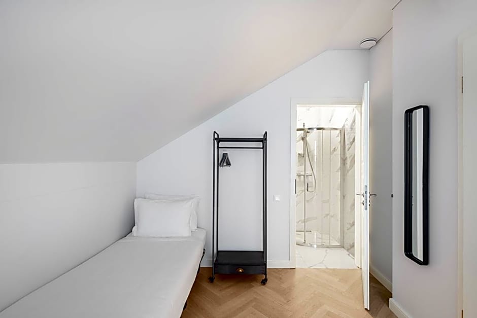 St Casimir Apartments