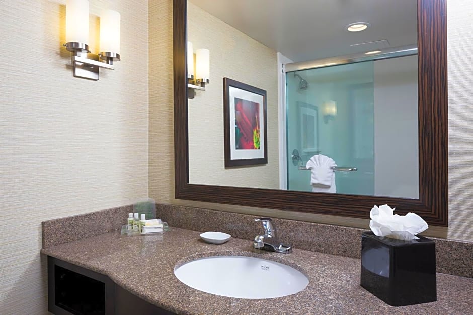 Holiday Inn Wichita East I-35, an IHG Hotel