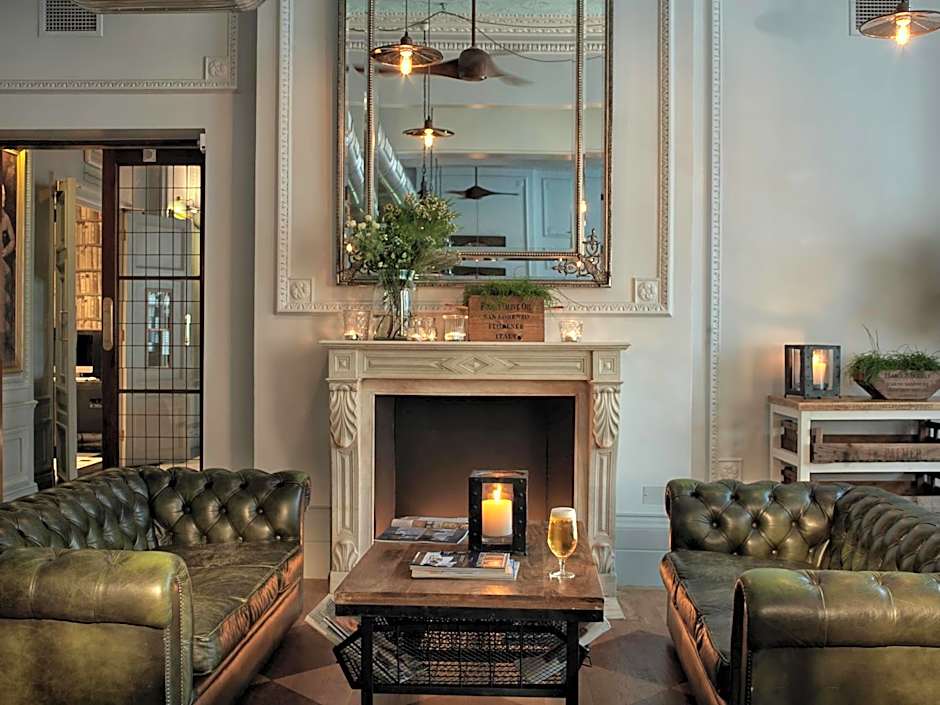 Radisson Blu Hotel, London South Kensington (formerly Vanderbilt)