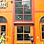 Barn & Bed Hostel