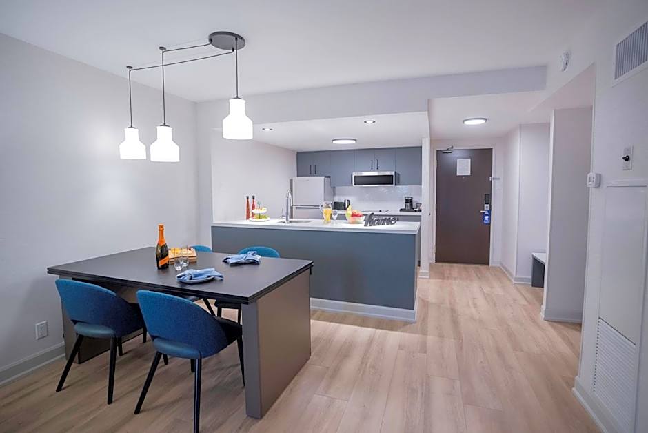 Les Suites Hotel Ottawa