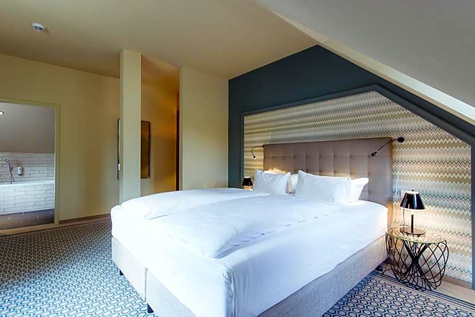 Hotel Goldene Traube - by Neugart