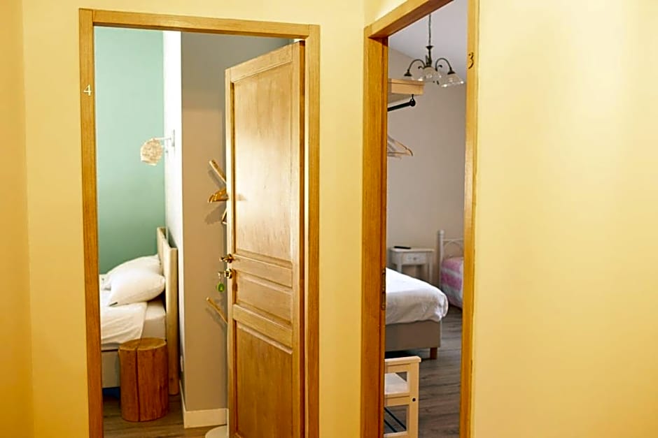 Domaine des Jammetous - Hotel and Yoga Retreat Center