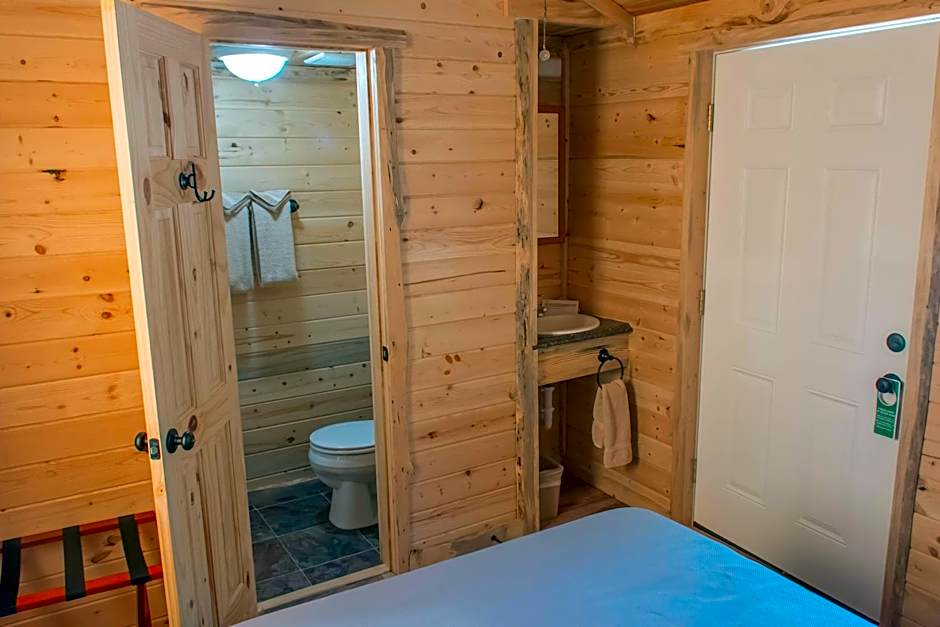 Panamint Springs Motel & Tents