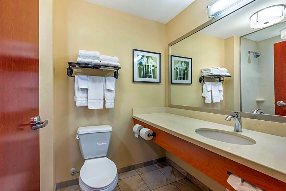 Best Western Plus Tuscumbia/Muscle Shoals Hotel & Suites