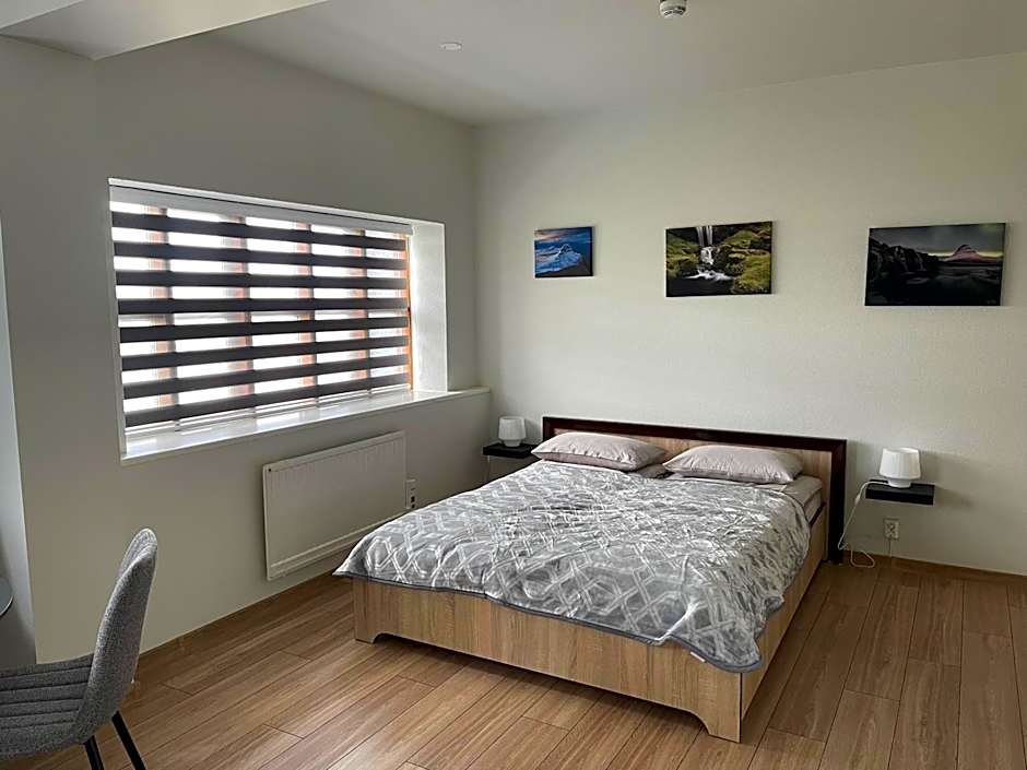 Helgrindur Guesthouse