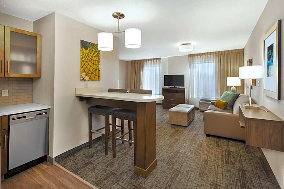 Staybridge Suites Columbia-Highway 63 & I-70 By IHG