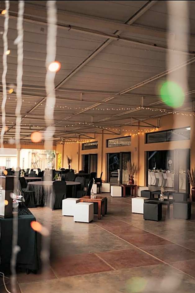 Floreat Riverside Lodge and Spa