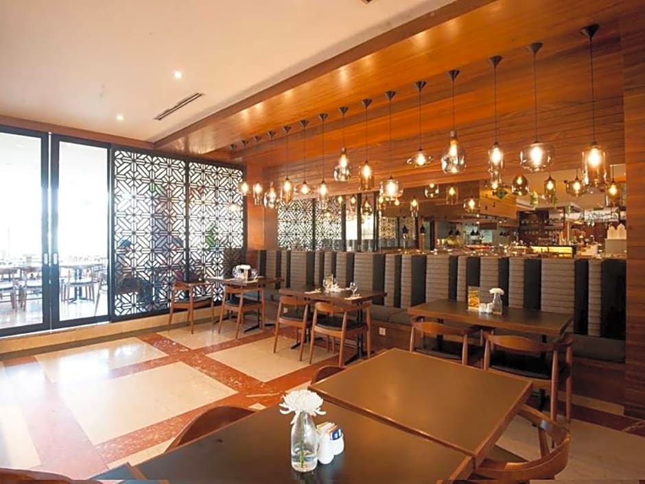 Crystal Crown Hotel, PJ