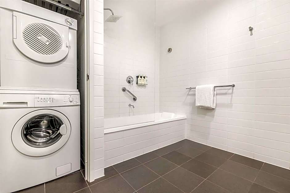 Adina Apartment Hotel Perth Barrack Plaza