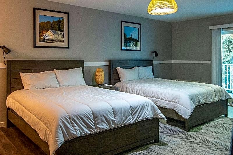 The Shore Club Wisconsin, an Ascend Collection Hotel