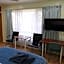 Donald Riverside Motel