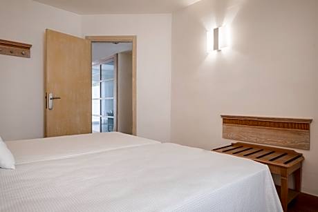 Family Garden View 3AD+1CH