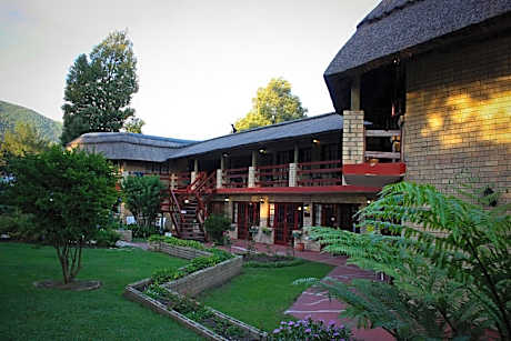 Storms River Guest Lodge