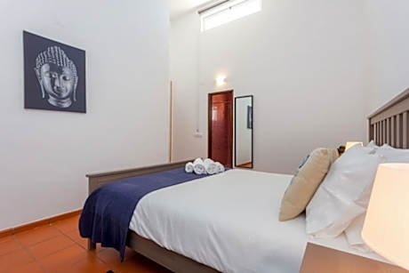 Vila Sta Teresinha Suites