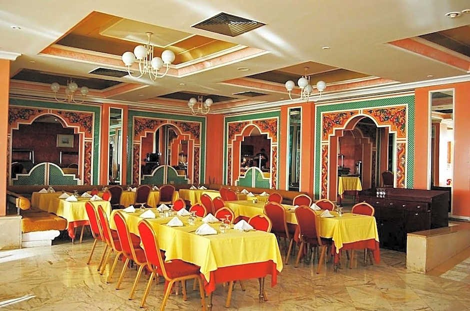 Hotel Orient Palace