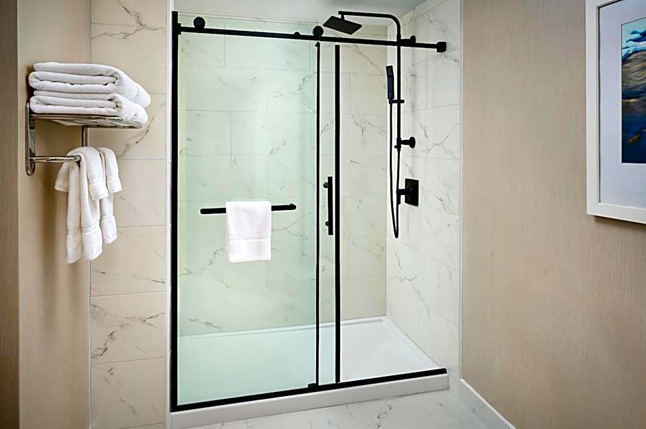 Niagara Fallsview Hotel & Suites By IHG
