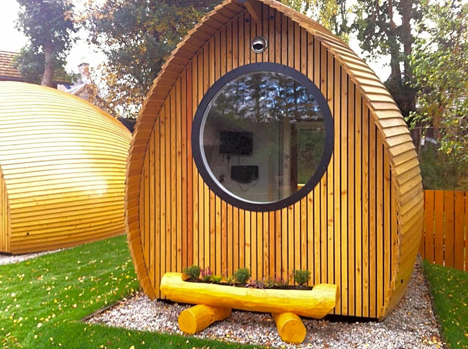 Eriskay B&B and Aviemore Glamping