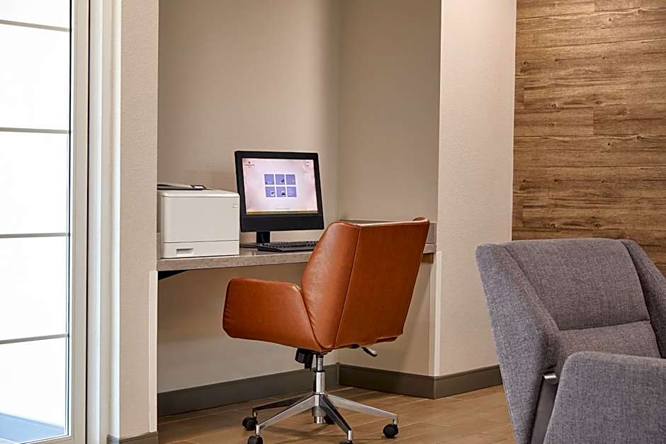 Candlewood Suites Milwaukee Airport - Oak Creek By IHG