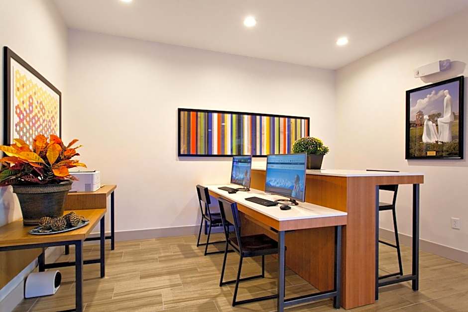 Holiday Inn Express Lake Wales North-Winter Haven By IHG