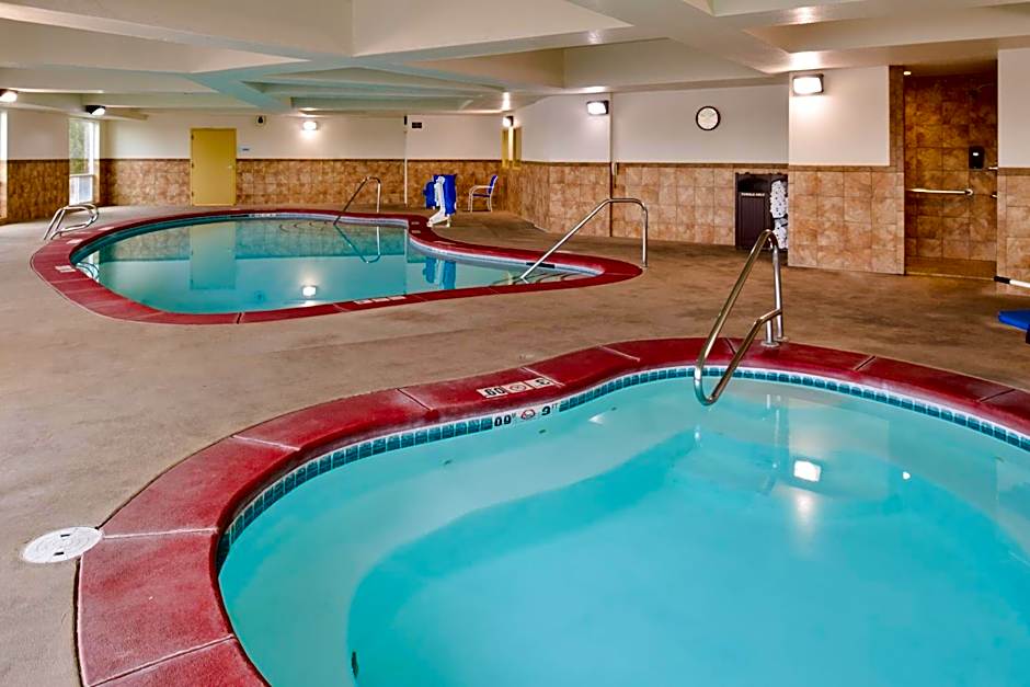 Holiday Inn Express Hotel & Suites Nampa By IHG
