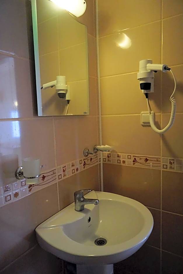 Aybel İnn Hotel