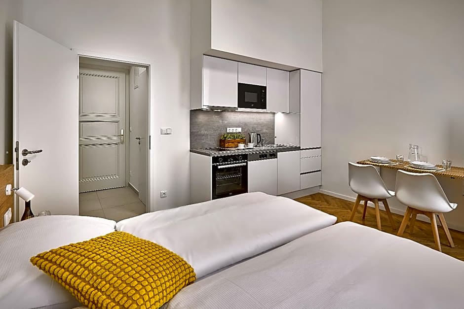 DownTown Suites Rubesova