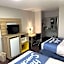 Days Inn by Wyndham Pratt