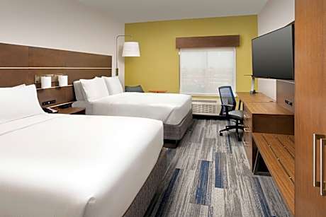 2 Queen Beds Standard Comm Access