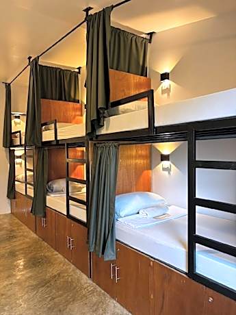 Lartista Hostel