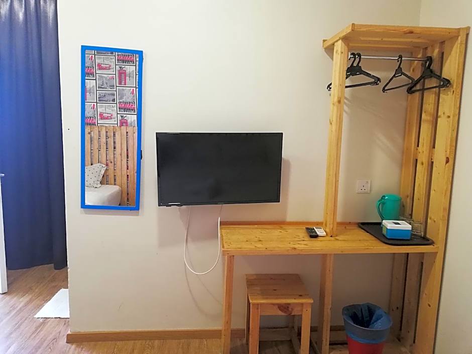 Hotel Zamburger Kota Warisan