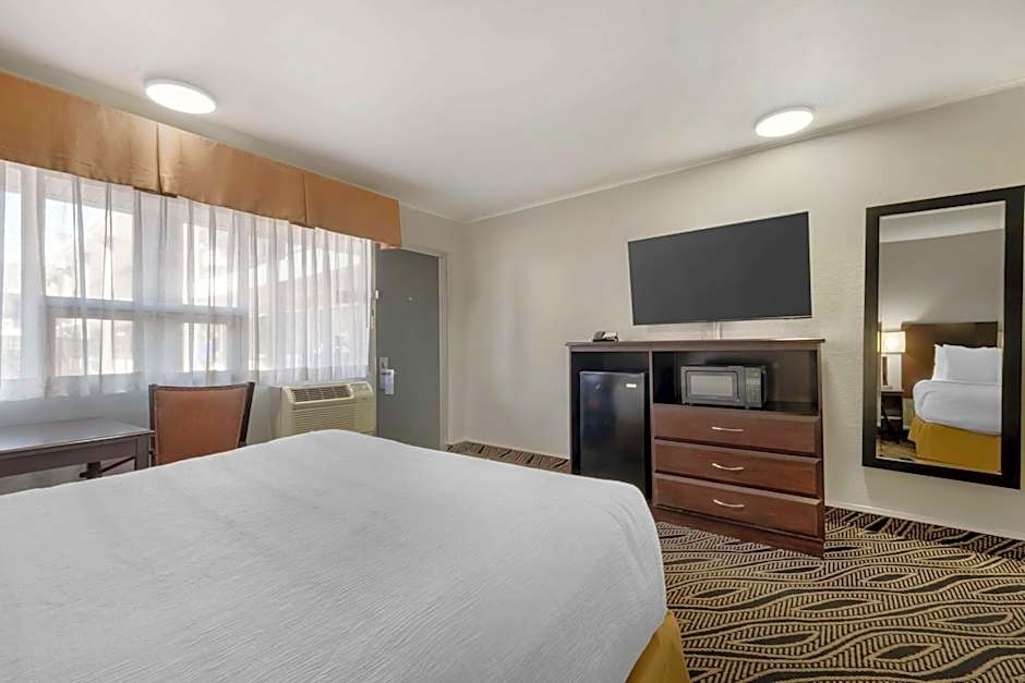 Best Western Red Carpet Inn